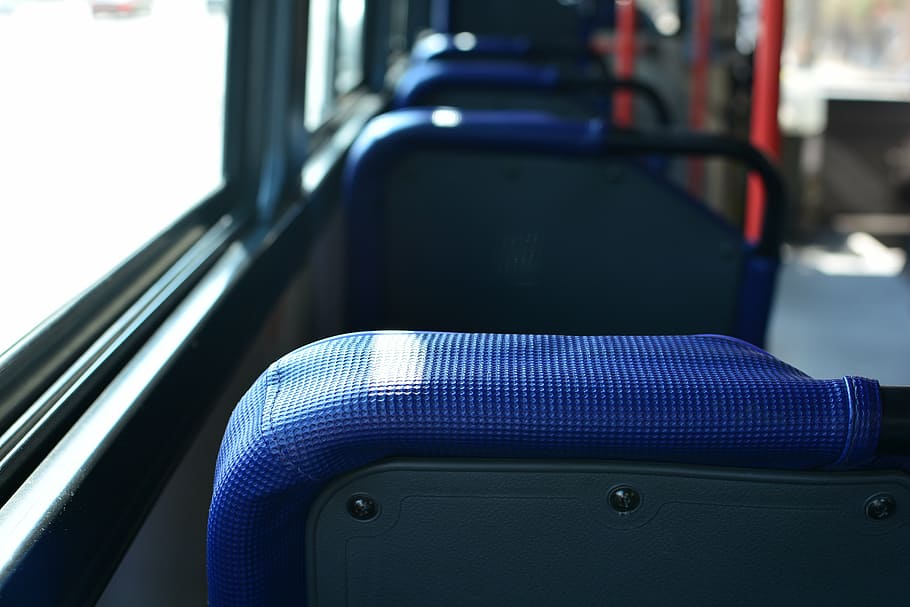 vacío, fotografía de primer plano de los asientos del autobús, autobús, vehículo, silla, transporte, azul, modo de transporte, vehículo terrestre, maquinaria