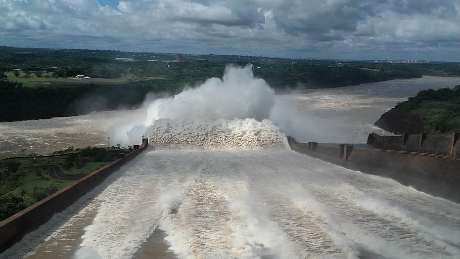 dam, releasing, water, daytime, itaipu plant, hydroelectric, hydroelectric power plant, brazil, foz do iguaçu, paraná