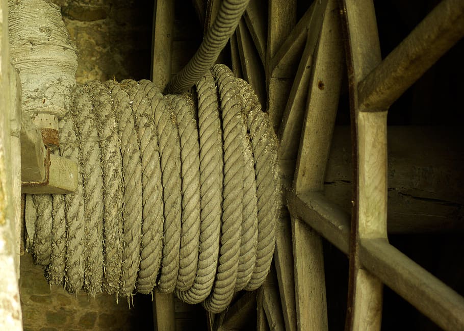 rope, wheel, mont saint michel, abbey, wood - material, close-up, day, hanging, metal, outdoors