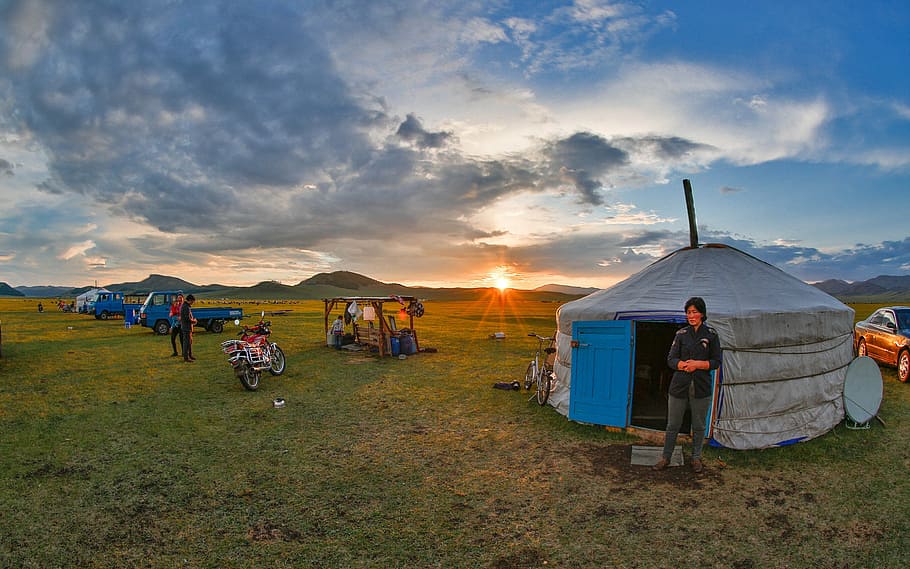 gente acampando, verde, campo de hierba, nómada, mongolia, puesta de sol, bogatto, modernización, prado, carpa