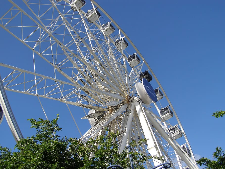 ciudad del cabo, v-a waterfront, noria, azul, tecnología, cielo, vista de ángulo bajo, cielo despejado, parque de atracciones, paseo en el parque de atracciones