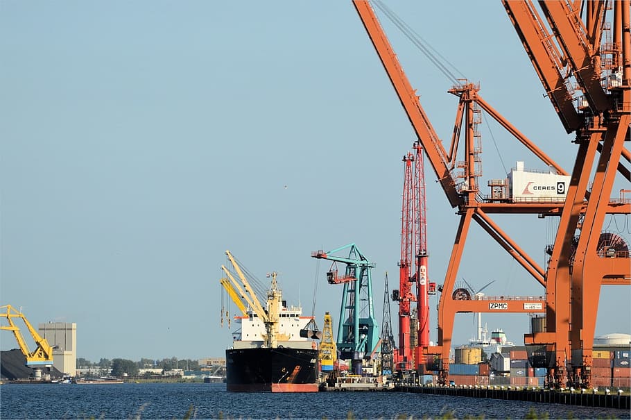 assorted-color cranes, sea, daytime, Cargo Ship, Freighter, Industry, Port, goods, crane, export