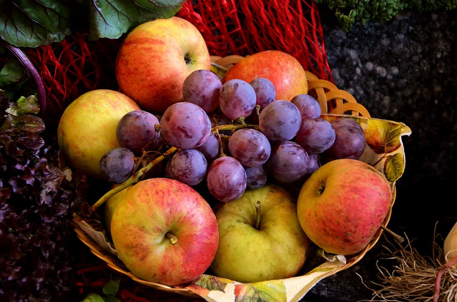 variety, fruits, brown, basket, fruit, fruit basket, grapes, apple, red grapes, frisch