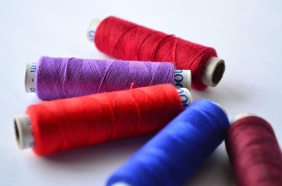 selective, thread spools, spools, threads, colorful, sewing, needlework, embroidery, blue, textile