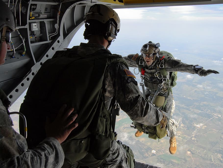 man, jumping, plane, parachute, skydiving, parachuting, training, military, skydivers, parachutists