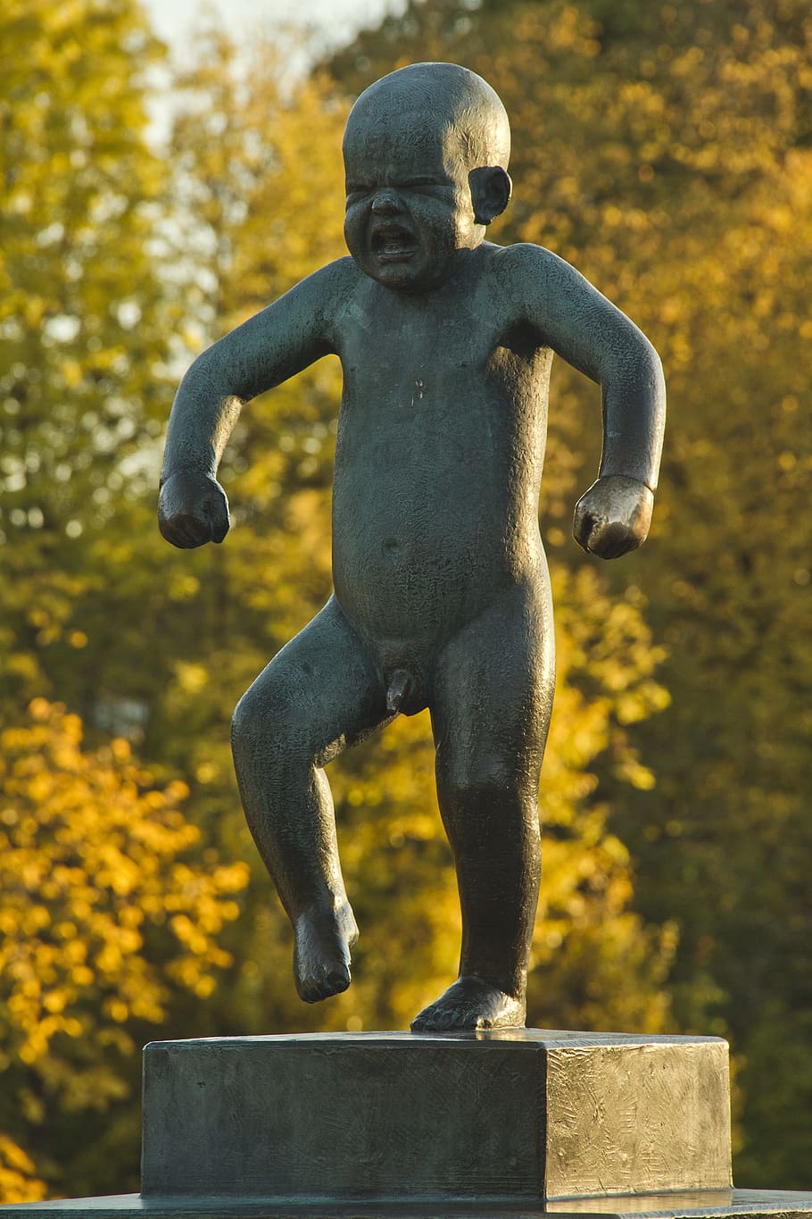 enojado, bebe, estatua, turismo, berrinche, otoño, representación, representación humana, escultura, semejanza masculina
