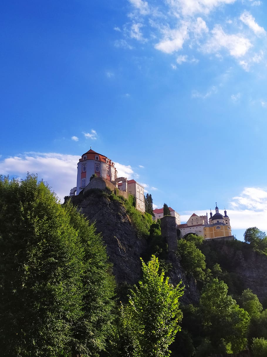 vranov nad dyjí, castle, tourism, history, czechia, built structure, architecture, sky, building exterior, building
