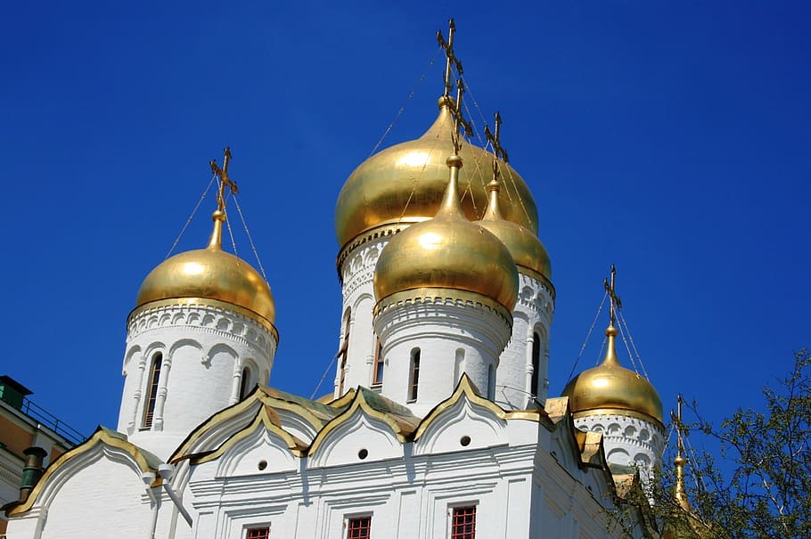 arqueología, iglesia, edificio, blanco, religión, ortodoxo ruso, torres, cúpulas de cebolla dorada, características arqueadas, cielo azul