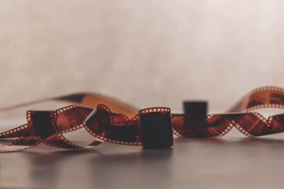 film, strip, photos, photography, images, vintage, oldschool, close-up, selective focus, indoors