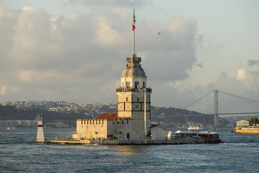 Torre de las doncellas, Estambul, torre de la doncella Kiz Kulesi, Bósforo, garganta, azul, cielo, Turquía, marina, playa