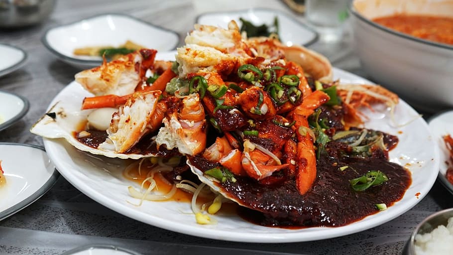 seafood dish, snow crab, for the equation, samcheok times editor, three, food, dining room, republic of korea, cooking, korean food