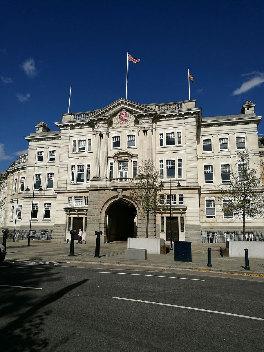 Maidstone, Sessions House, Britain, Kent, kent county council, flag, politics, architecture, government, building exterior
