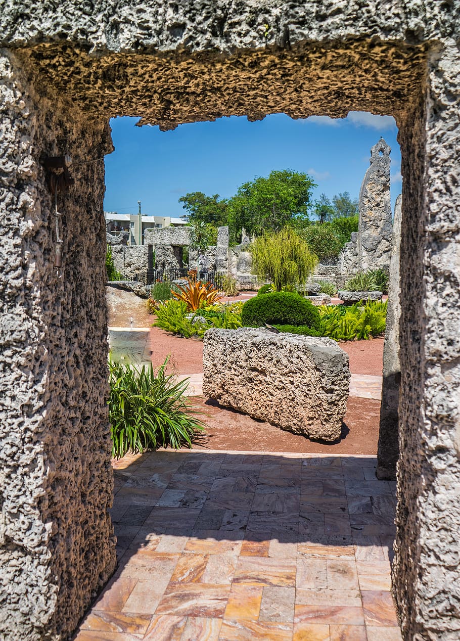 coral castle, florida, entrance, attraction, homestead, landmark, miami, monument, mystery, stones