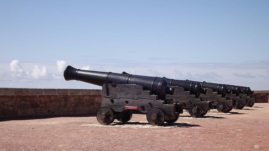 Black Powder, Castle, Fort, Defence, guns, weapon, war, military, history, cannon