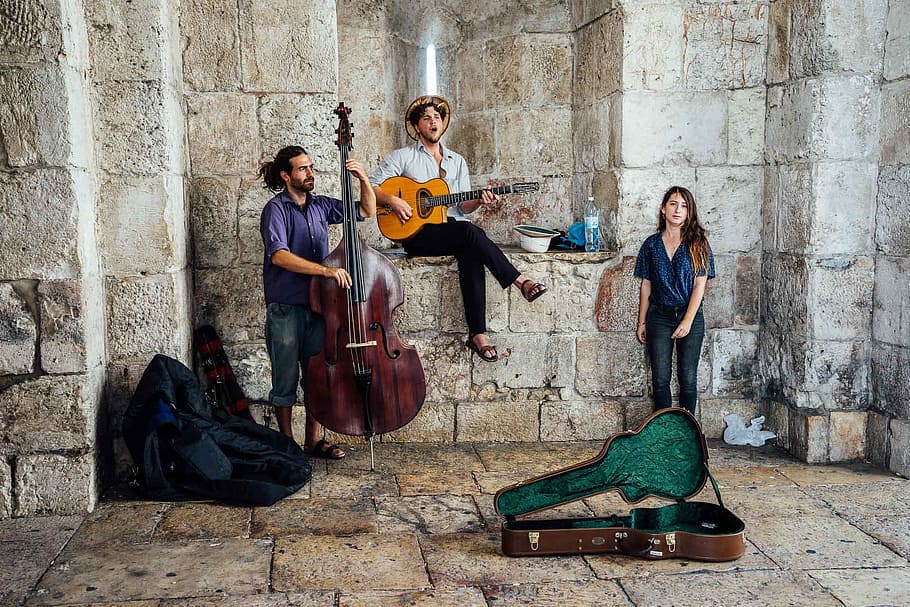 man, playing, guitar, sitting, concrete, surface, woman, israel, street musicians, singer