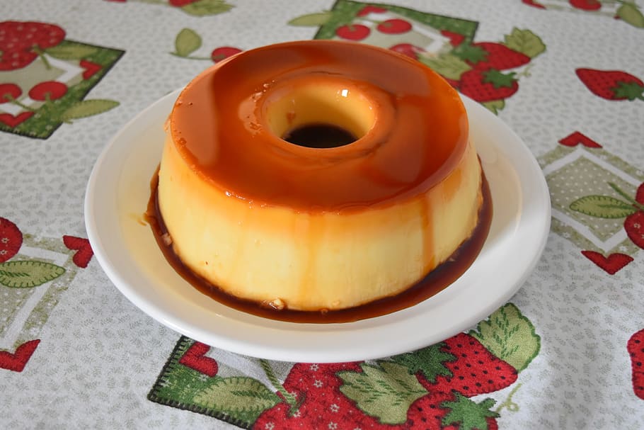 creme caramel, white, plate, pudding, dessert, yellow, tasty, high angle view, indoors, tablecloth