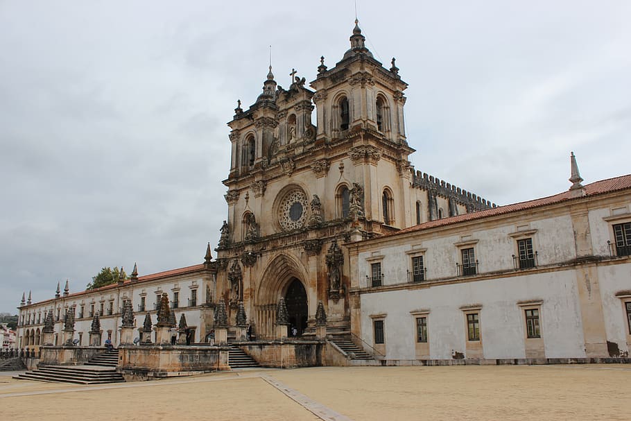 alcobaça, portugal, monastery, architecture, religion, historical, showplace, built structure, building exterior, sky
