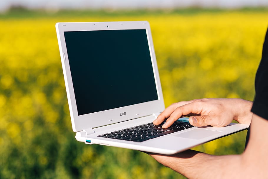 persona, tenencia, Acer laptop, computadora portátil, computadora, negocio, pantalla, tecnología, tecnología inalámbrica, usando la computadora portátil