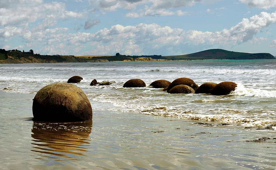 Moeraki Boulders, NZ, rocks at beach, water, sky, cloud - sky, beauty in nature, nature, day, waterfront