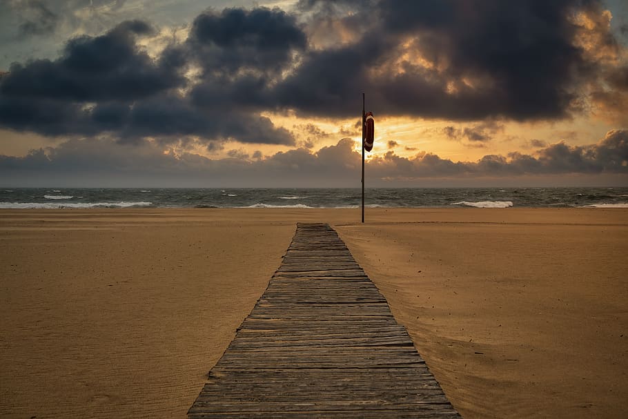 Пустой пляж. Empty Beach.