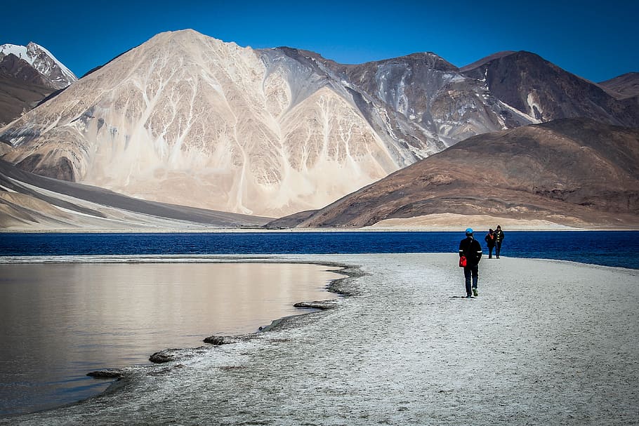 fotografia, pessoa, Andando, caminho, montanha, ladakh, viajante, viagem, natureza, paisagem