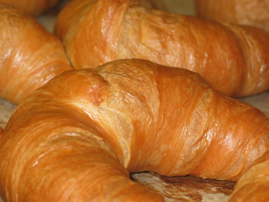 croissant breads, croissant, baked goods, french, france, eat, breakfast, food, delicious, edible