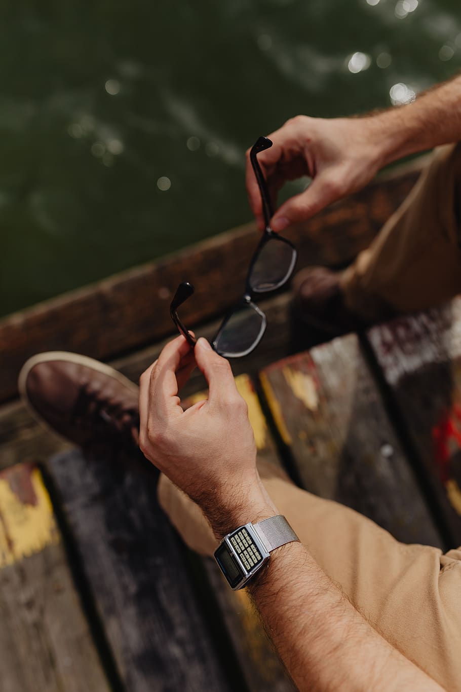 vintage, hands, man, male, watch, stylish, casio, time, wirst, glasses