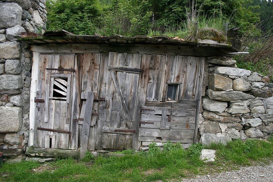brown, wooden, cabin, closed, door, shed, shack, hut, rustic, building