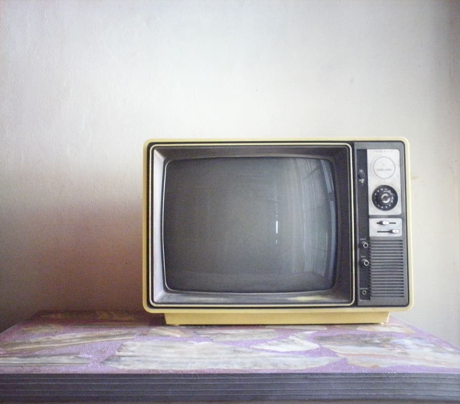 tv, vintage, old, technology, retro styled, television set, indoors, wall - building feature, device screen, the past