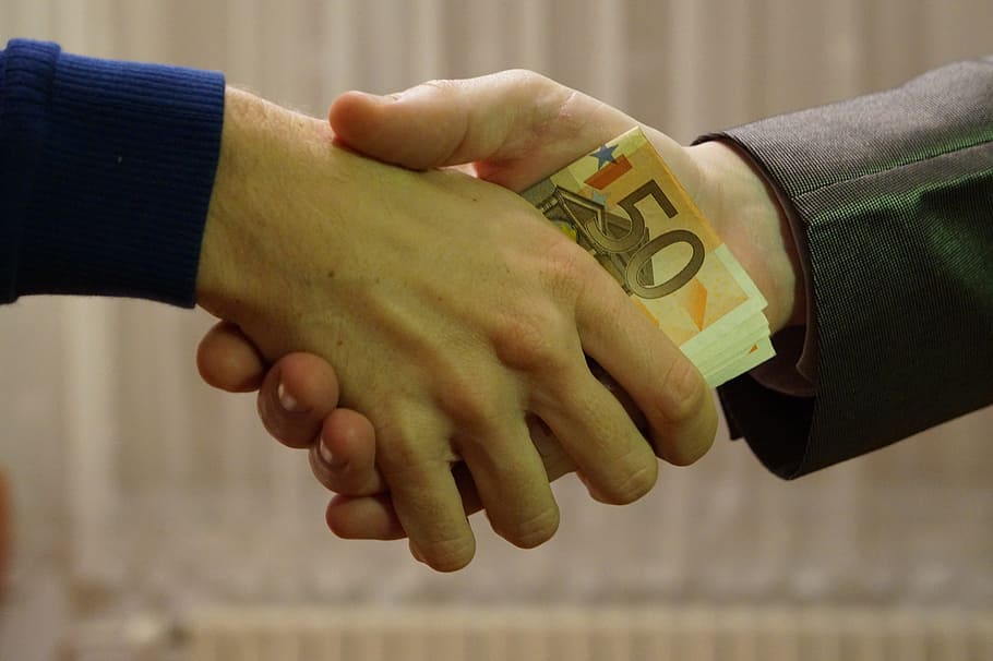 person, handing, banknote, euro, bank notes, handshake, transaction, people, shaking hands, fifty