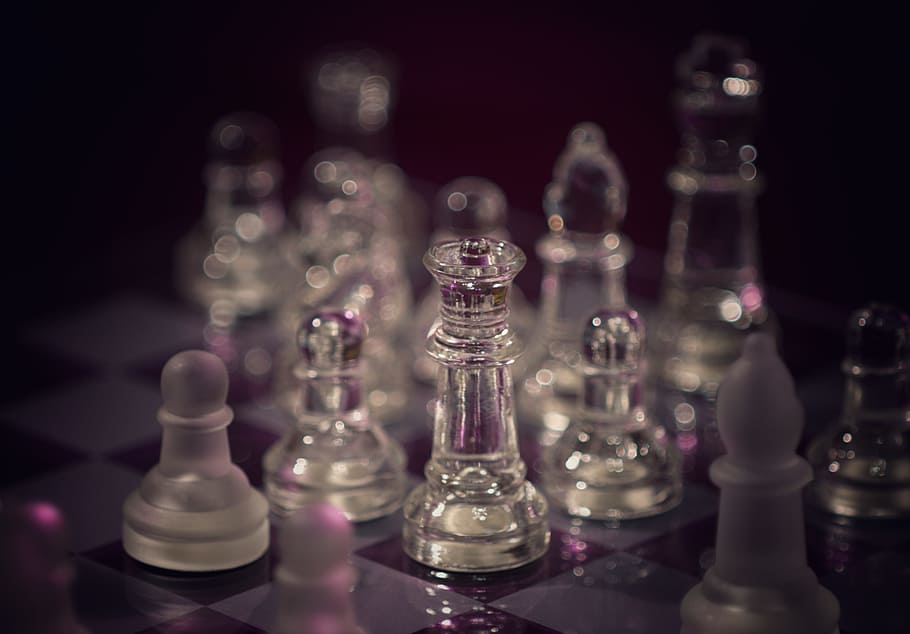 catur, kaca, bidak catur, permainan catur, papan catur, strategi, raja, tokoh, pikirkan, permainan papan