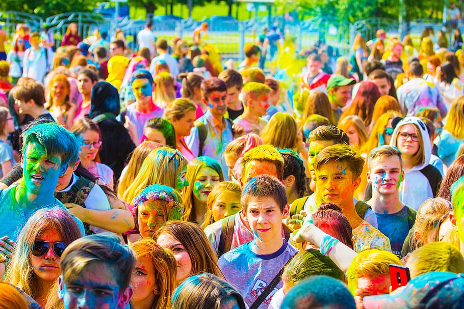 grup, orang, berbagai macam, cat warna, Festival Warna, Holi, Moskow, 2017, flashmob, pikachu