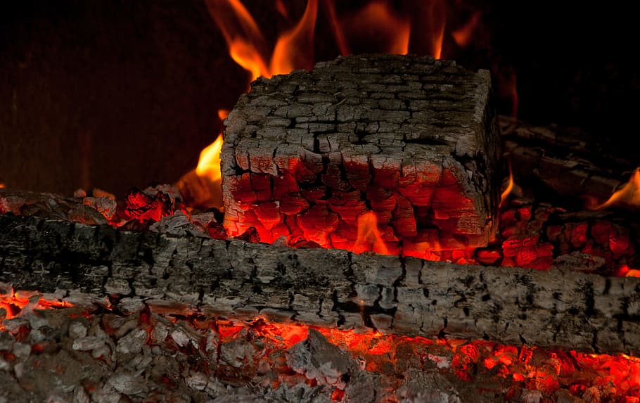 горящий уголь, камин, угли, пепел, пламя, бревна, горение, огонь, огонь - природное явление, тепло - температура