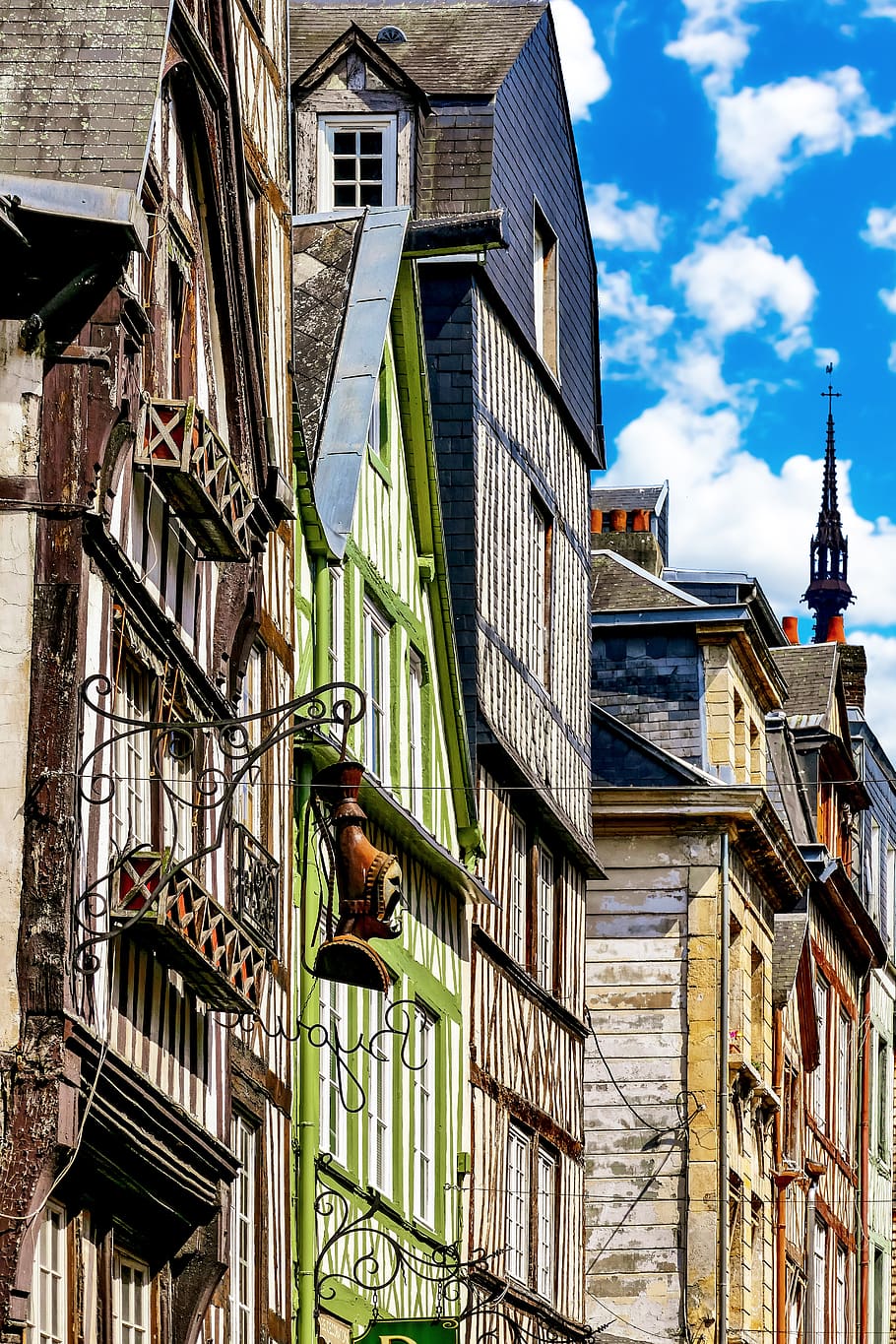 studs, rouen, city, normandy, france, building, healthy-maritime, gothic, medieval, building exterior