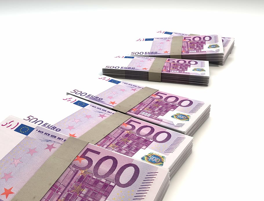 Paquete de billetes de 500 euros, euro, moneda, dinero, finanzas, riqueza, negocios, éxito, papel moneda, moneda de la Unión Europea