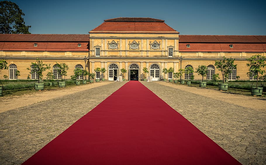 castle, building, architecture, old, historically, germany, places of interest, tourism, red carpet, away