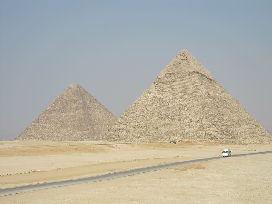 pyramids, egypt, desert, holiday, sand, construction, old, year, sky, grey