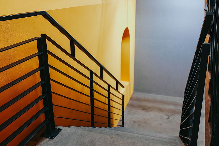 amarillo, pared, Escalera, escaleras, barandilla, riel, escritos, salida, pasos, arquitectura