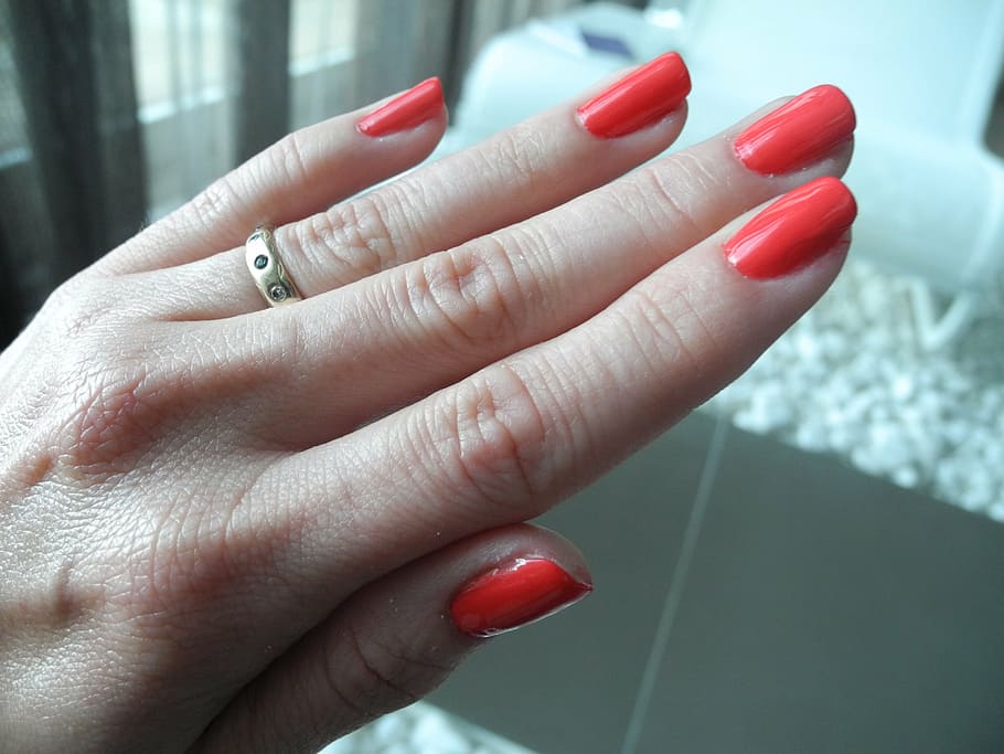 pessoa, mostrando, vermelho, manicure, verniz para as unhas, mãos, unhas, bem-estar, mão, dedo