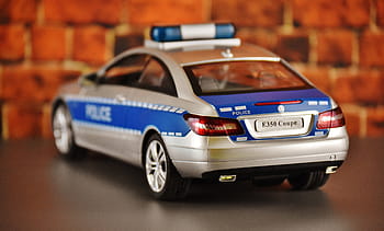 police-car-mercedes-benz-model-car-police-royalty-free-thumbnail.jpg