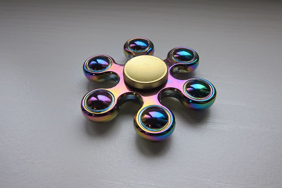 fidget spinner, color del arco iris, juego, giro, juguete, diversión, genial, jugar, rodamiento, estrés