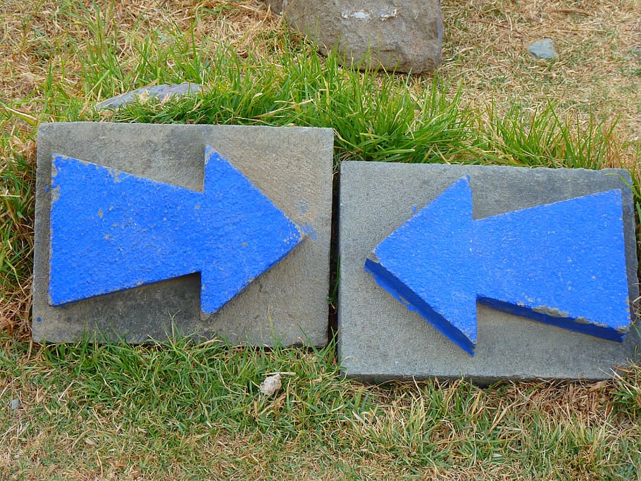 blue arrow signages, Dead End, Blind Alley, Stop, Arrows, blue, opposites, contrast, contradictory, counter