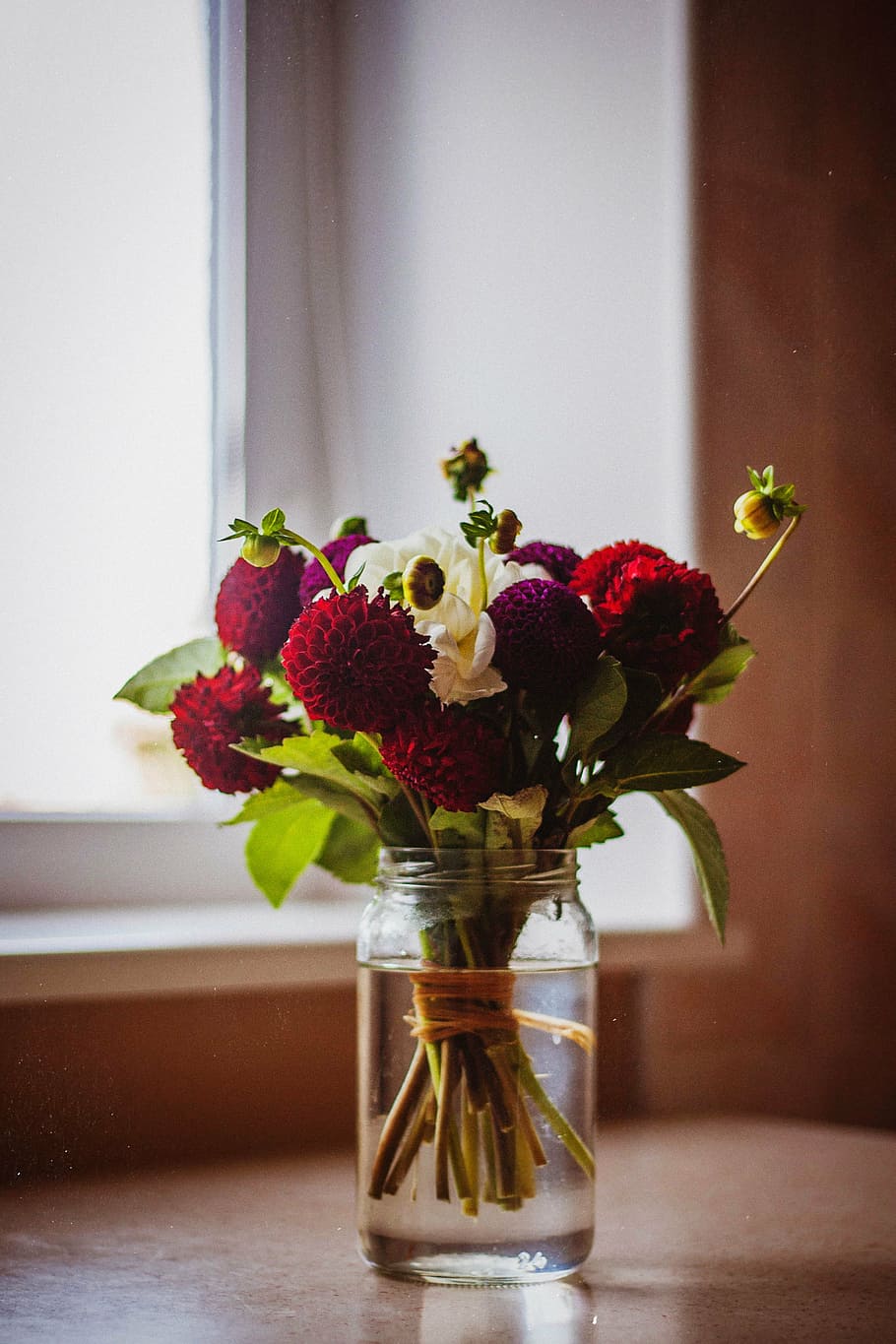 bouquet, red, purple, flowers, clear, glass mason jar vase, white, petaled, flower, arrangement