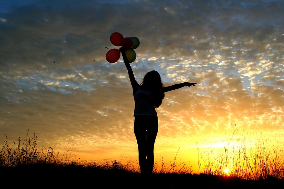 woman, grassy, field, girl, sunset, balloons, sun, sky clouds, silhouette, shadow