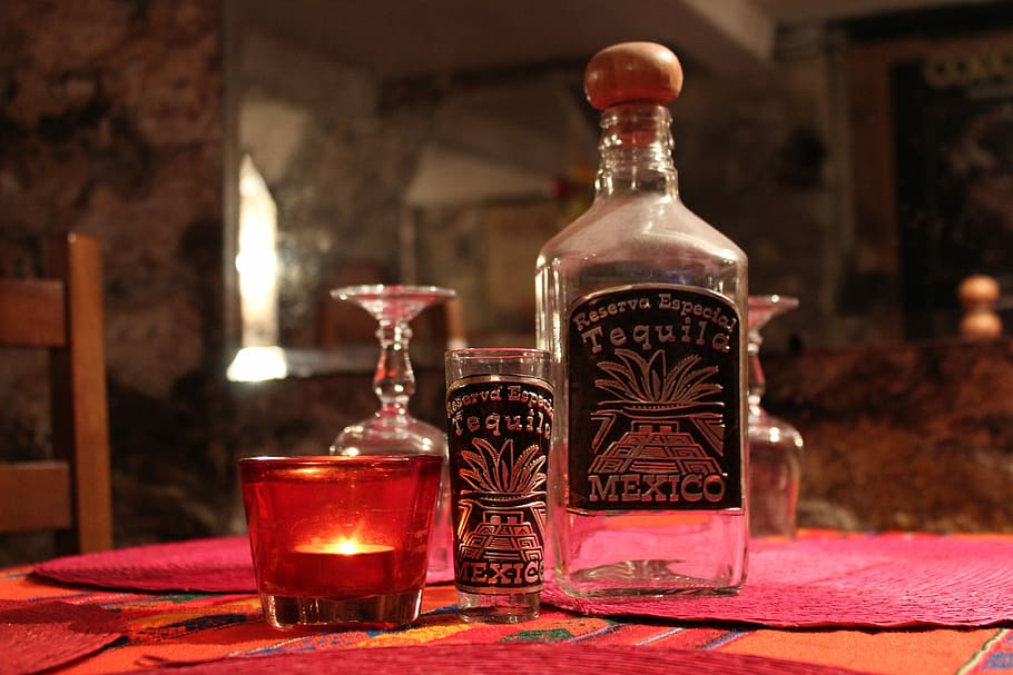 primer plano, foto, vaso de chupito, tequila, botella, vidrio, botella de tequila, licor, transparente, México