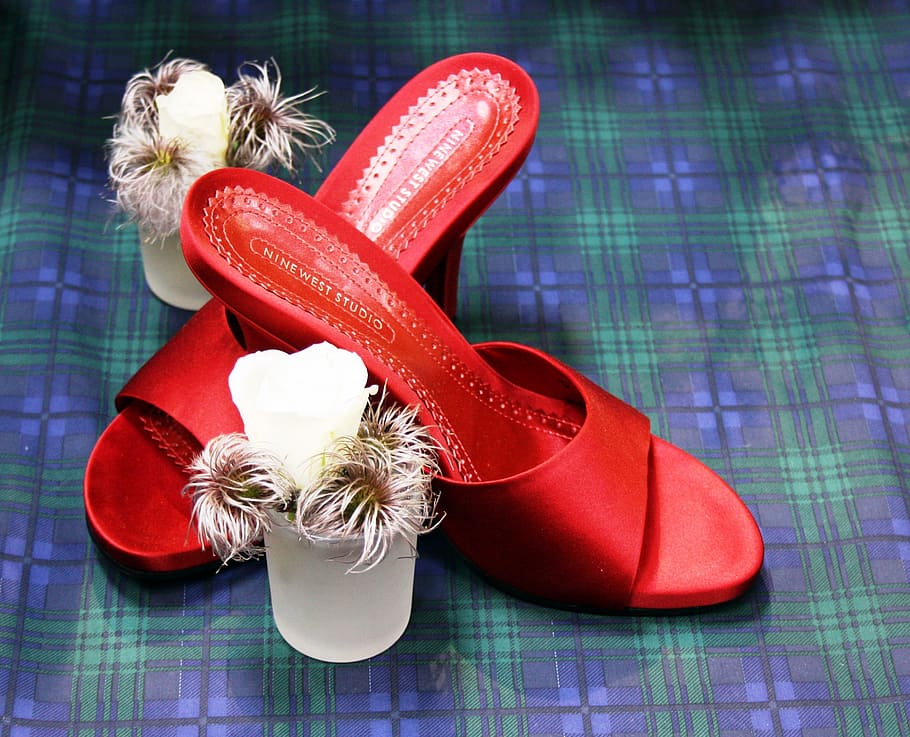shoes, red, girl, woman, female, walking, fashion, pair, heel, pretty