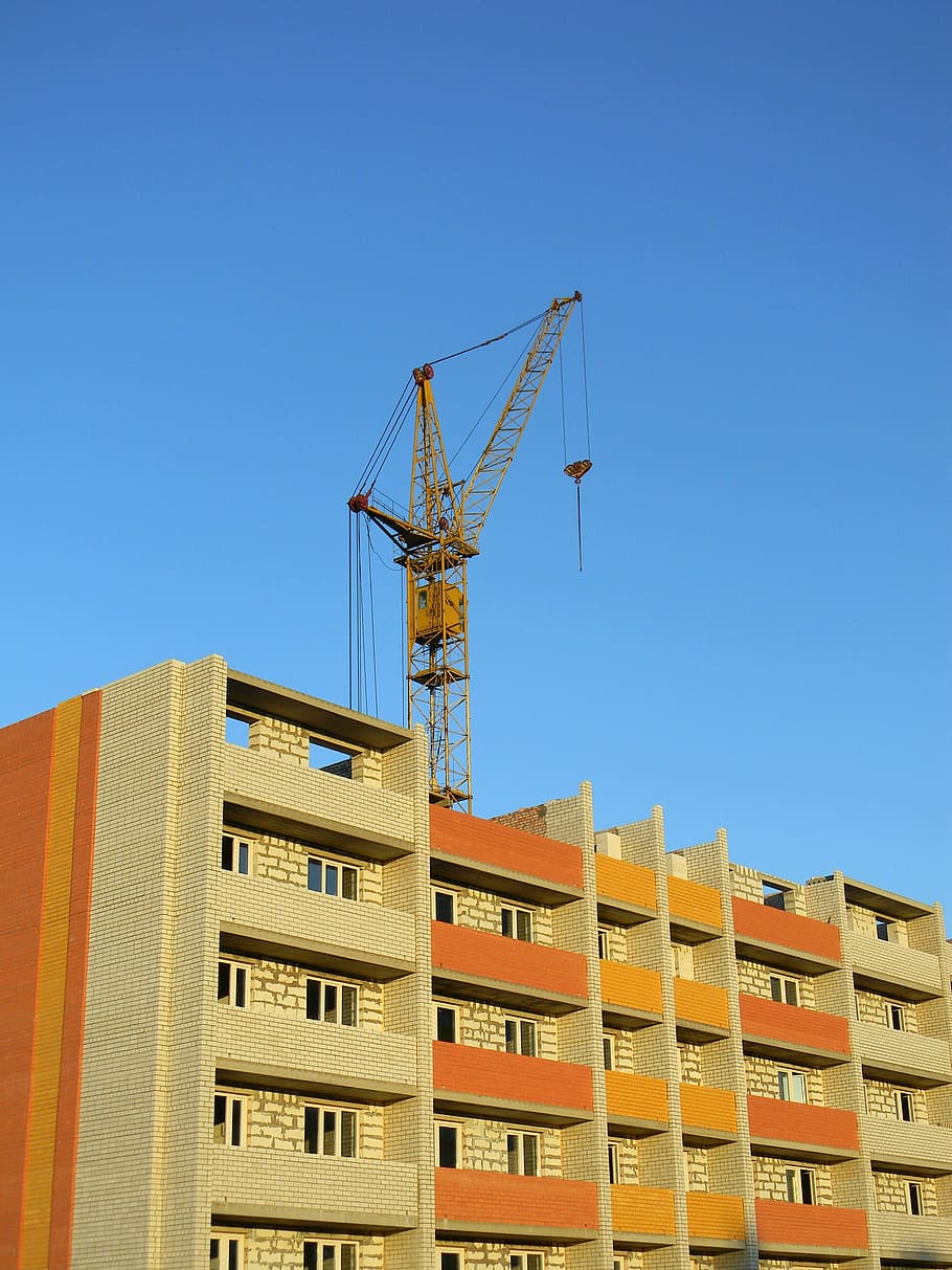 construction, crane hoisting, jib crane, multi-storey building, building, house, home construction, development, new house, housing