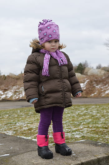 winter-walk-baby-girl-royalty-free-thumbnail.jpg