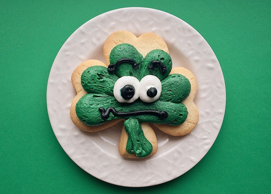 clover cookie, st patrick's day, holiday, clover, cookie, saint patricks day, animal representation, green color, indulgence, food and drink