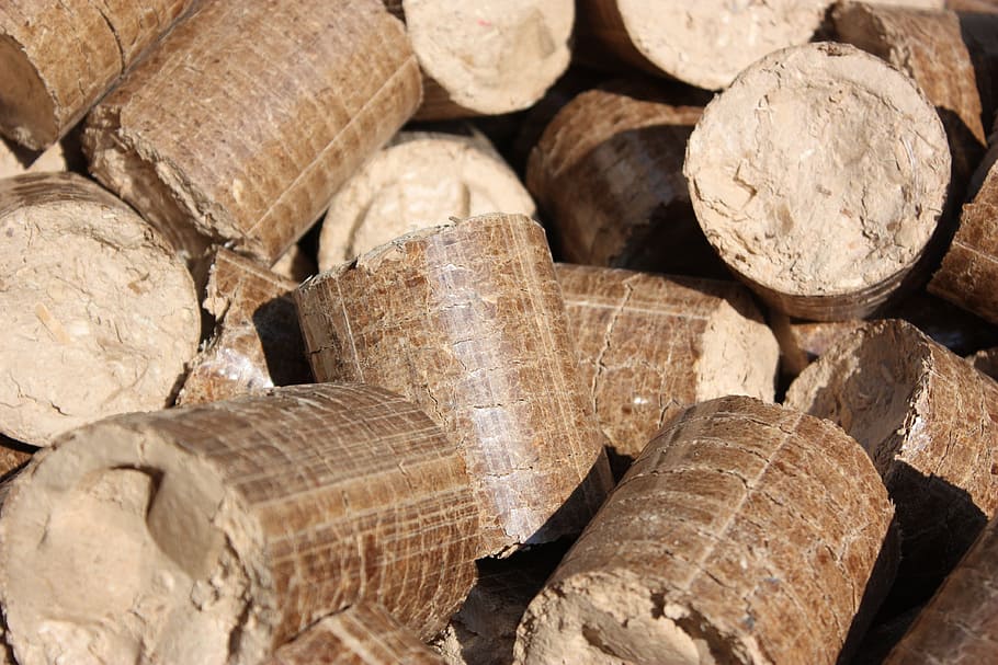 brown cork lot, briquettes, pellets, wood, firewood, heat, fire, trees, burn, log